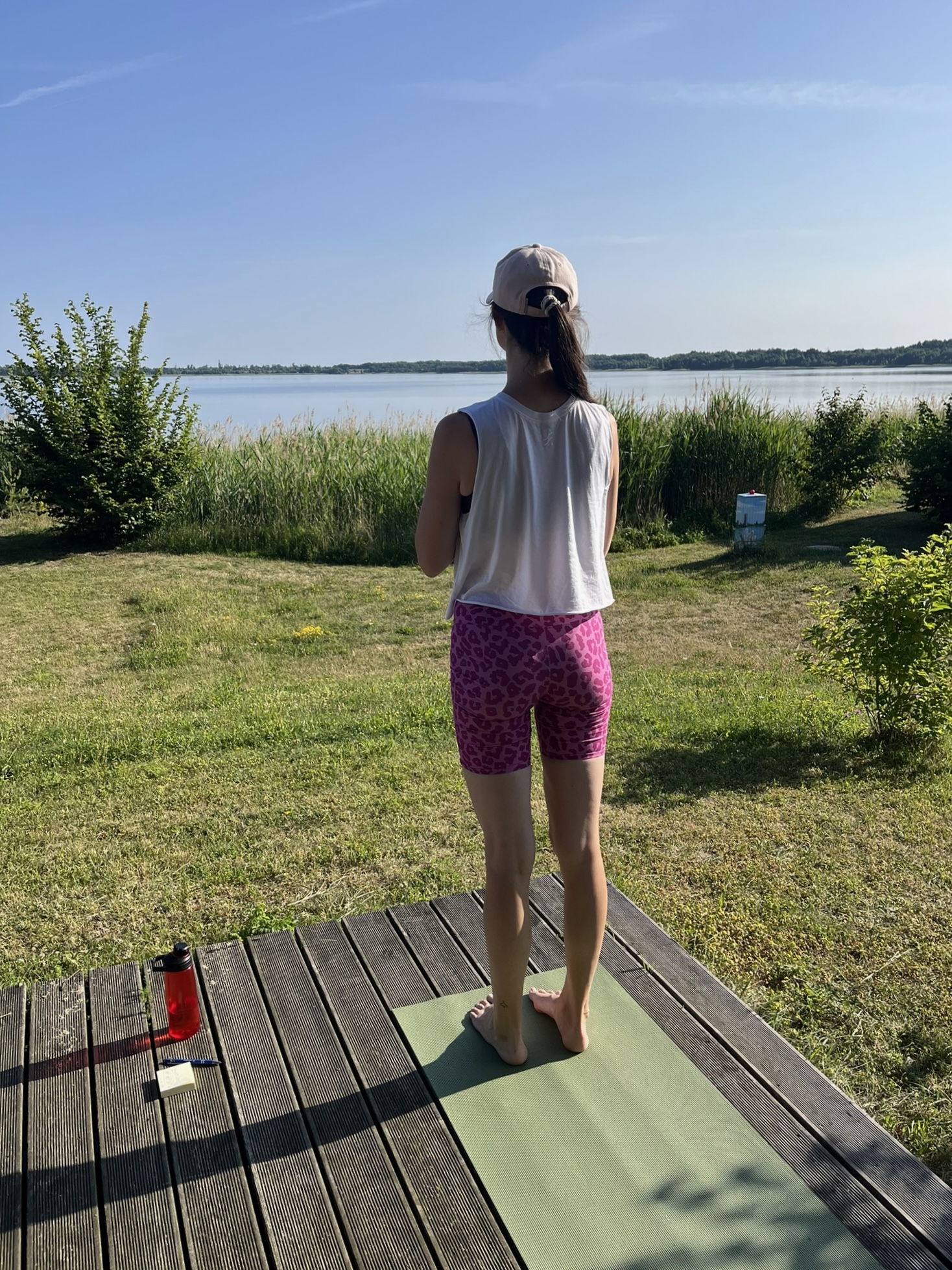 Rosanna beim Yoga